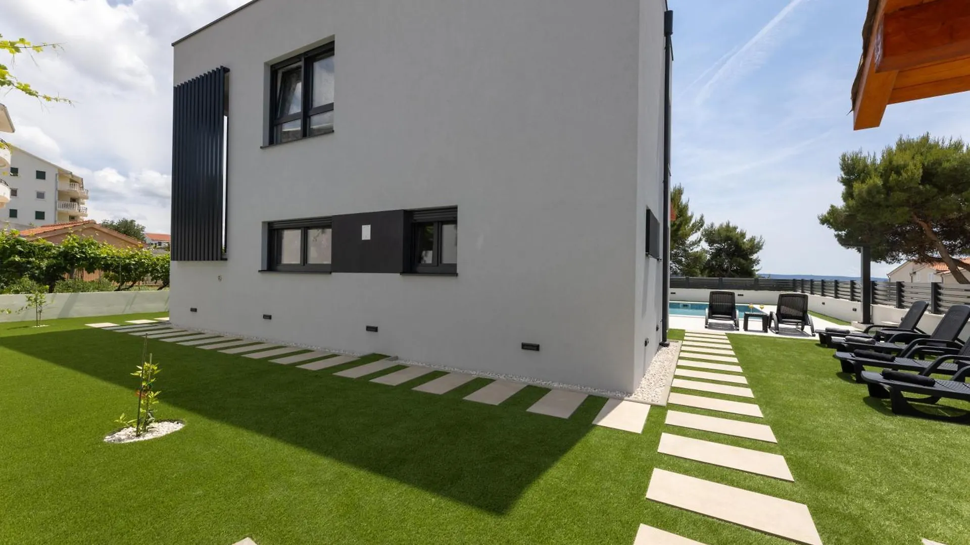 Lavender By Villa Bright Bliss Seget Vranjica Croatia