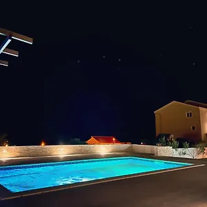  Apartament Zaja